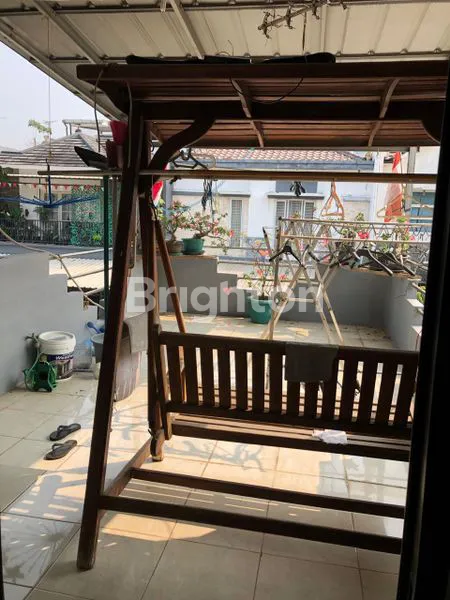 image RUMAH CLUSTER 2 LANTAI SIAP HUNI DI KOTA WISATA CLUSTER TORONTO CIBUBUR - CILEUNGSI BOGOR (5)