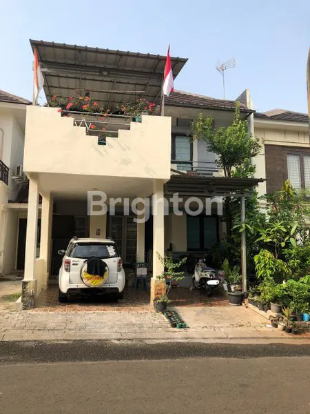 image RUMAH CLUSTER 2 LANTAI SIAP HUNI DI KOTA WISATA CLUSTER TORONTO CIBUBUR - CILEUNGSI BOGOR (1)