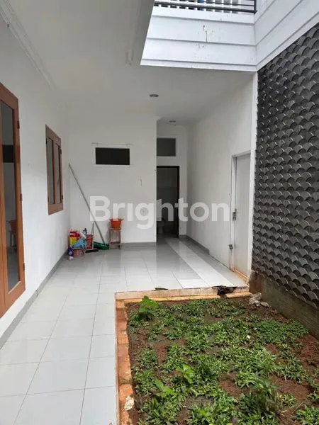 image RUMAH 2 LANTAI TAMAN LUAS THE GREEN BSD (3)