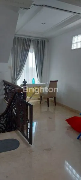 image RUMAH DIJUAL DI BALIKPAPAN BARU (2)