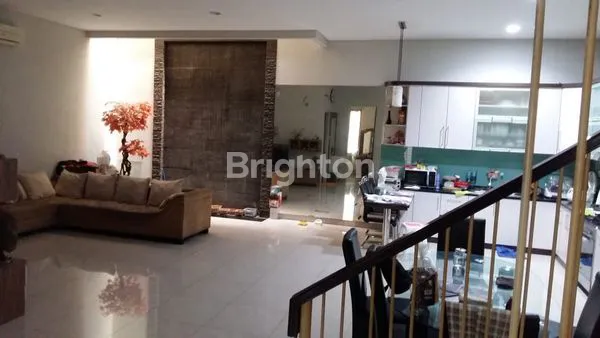 image RUMAH MINIMALIS DI SUNTER PODOMORO (4)