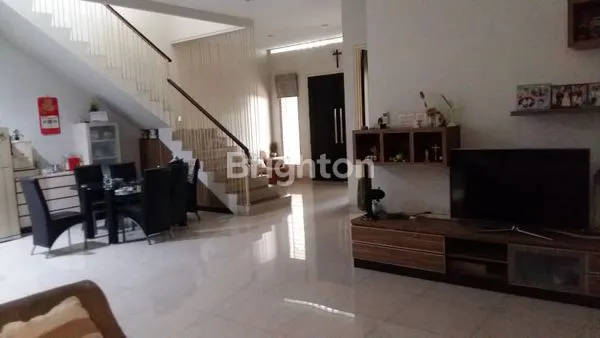 image RUMAH MINIMALIS DI SUNTER PODOMORO (3)