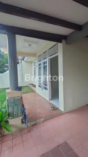 RUMAH DI KOMPLEK ASRI, NYAMAN, AMAN, TENANG DAN SIAP HUNI LOKASI STRATEGIS