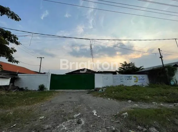 image HARGA TERBAIK. GUDANG DI RAYA ROMOKALISARI SURABAYA JAWA TIMUR. STRATEGIS AREA. DEKAT TOL ROMOKALISARI, GRAND PAKUWON, RAYA BENOWO, GELORA STADION BUNG TOMO. KOMERSIL AREA (1)
