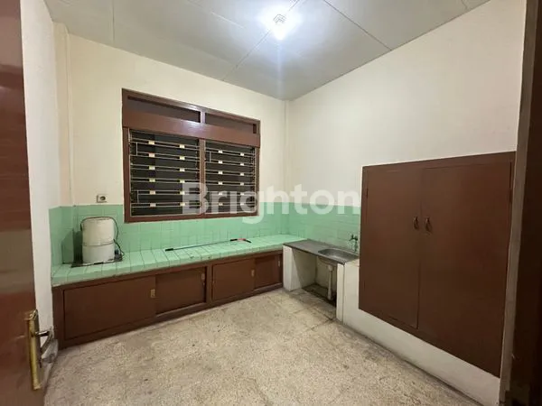 image RUKO KAWASAN STRATEGIS SLAMET RIYADI SOLO (2)