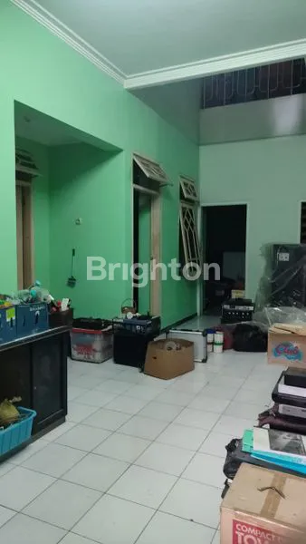 image RUMAH SUTOREJO, ROW JALAN 2 MOBIL, LEBAR 9, HADAP UTARA (3)