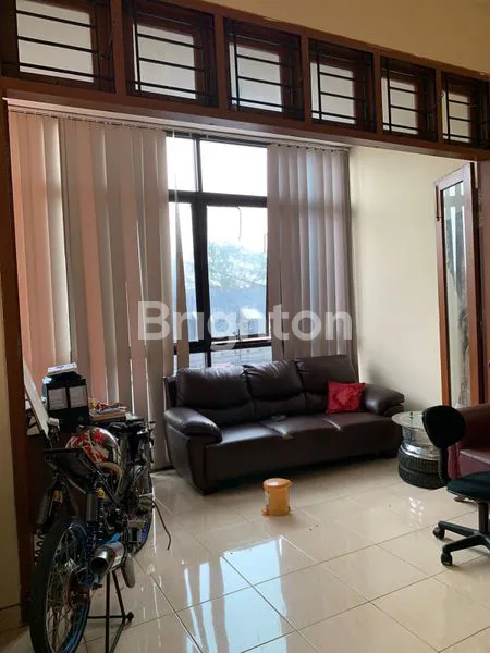 image RUMAH & RUANG USAHA LOKASI STRATEGIS (4)