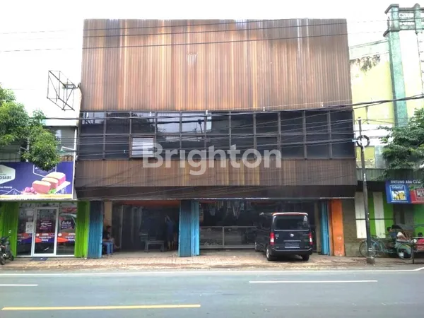 image RUKO 2 LANTAI SIAP PAKAI DI JL GATOT SUBROTO JODIPAN BLIMBING (1)