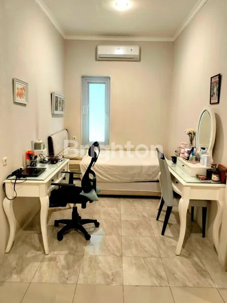 image RUMAH PERMATA BUANA UKURAN 8X18 KEMBANGAN JAKARTA BARAT (5)