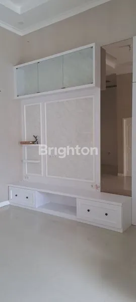 image RUMAH MEWAH CLUSTER (2)