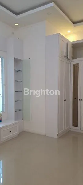 image RUMAH MEWAH CLUSTER (4)