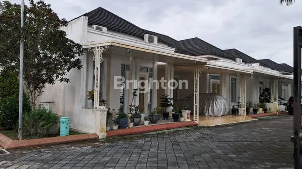 image RUMAH CLUSTER MEWAH DAN ASRI (1)