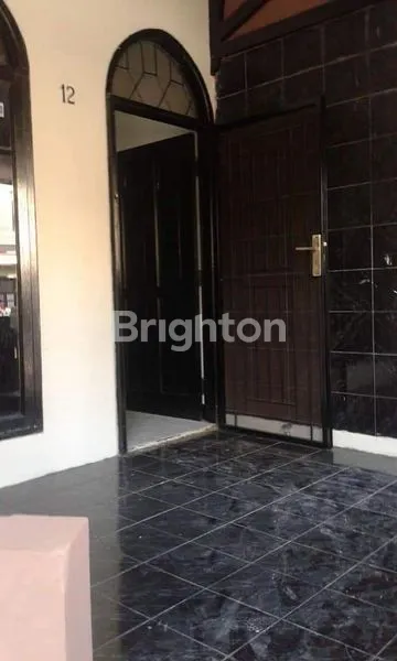 image RUMAH JATINEGARA  DEKAT DENGAN STASIUN  (3)