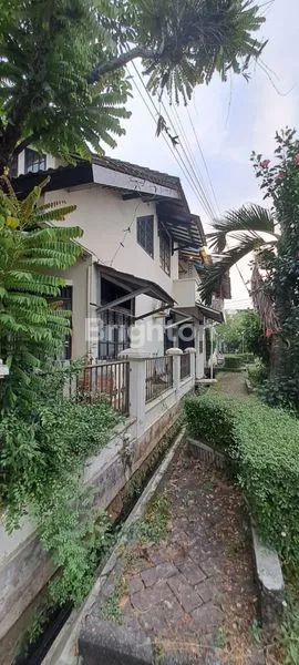 image RUMAH BANGUNAN KOKOH  STRATEGIS DEKAT BINTARO PLAZA DI BINTARO SEKTOR 4  (1)