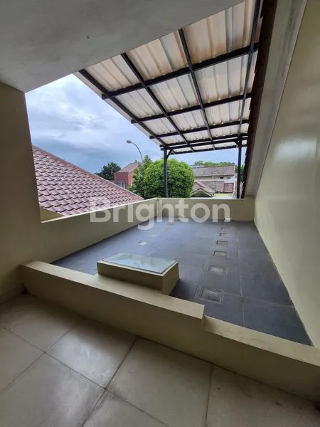 image RUMAH SIAP HUNI FULL RENOVASI DJ KENCANA LOKA (6)