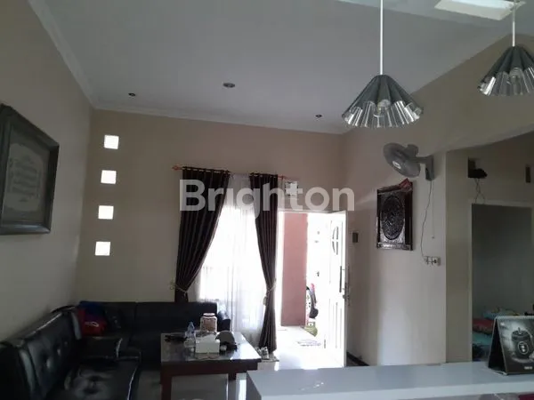 image DIJUAL RUMAH BARU RENOV SIAP HUNI TAMAN WISATA TROPODO (1)