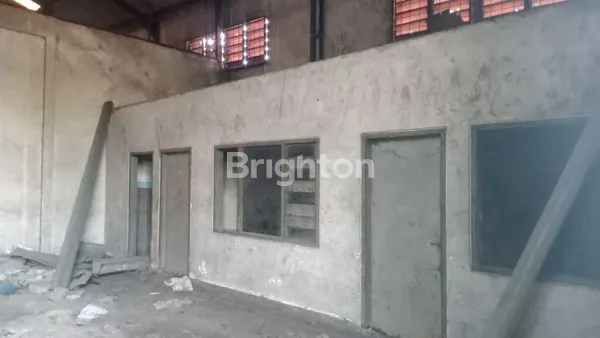 image DISEWAKAN GUDANG BAMBE DRIYOREJO (4)