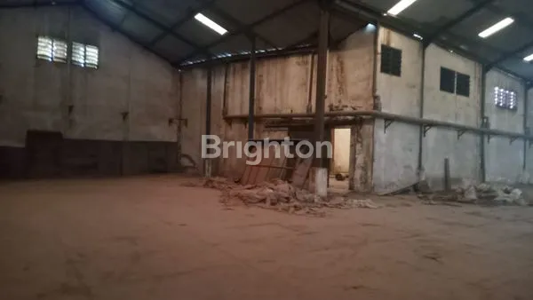 image DISEWAKAN GUDANG BAMBE DRIYOREJO (2)