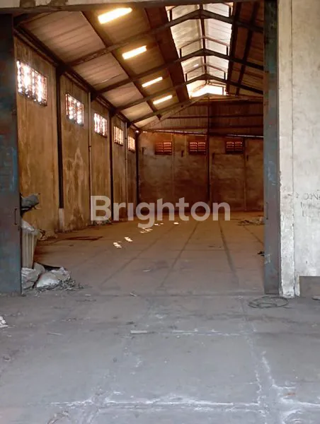 image DISEWAKAN GUDANG BAMBE DRIYOREJO (6)