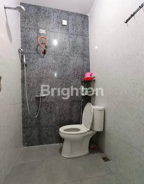 image DISEWAKAN RUMAH 2 LANTAI DI BEVERLY GREEN BATAM CENTRE (6)