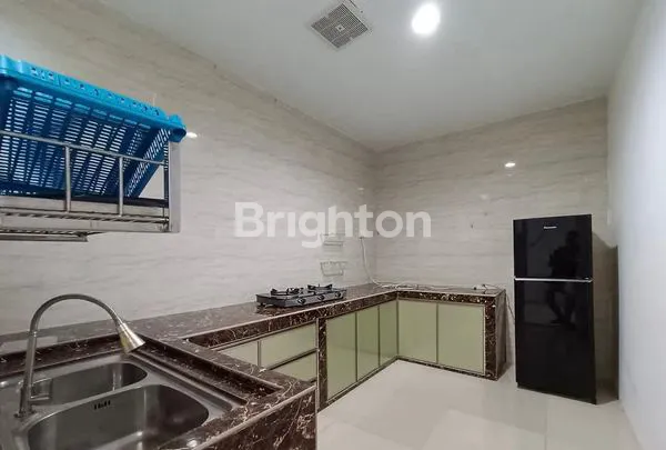 image DISEWAKAN RUMAH 2 LANTAI DI BEVERLY GREEN BATAM CENTRE (8)