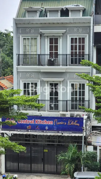 image TURUN HARGA RUKO 3.5 LANTAI BERGAYA MDEITERANIA DI KEMAYORAN (8)