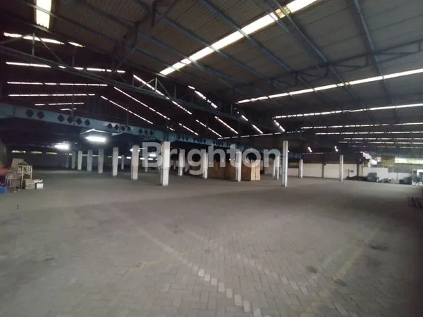 image GUDANG DI RAYA PANDEGILING SURABAYA (4)