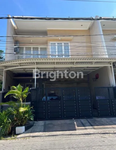 image HOUSE MINIMALIS MODERN SUTOREJO, ROW JALAN 3 MOBIL (1)