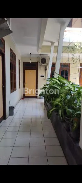 image MILIKI INVESTASI MENGUNTUNGKAN  RUMAH KOST 3 LANTAI 28 KAMAR HAMPIR PENUH COCOK UNTUK HOTEL / KOST / GUEST HOUSE LOKASI STRATEGIS  DI TENGAH KOTA SEMARANG (4)