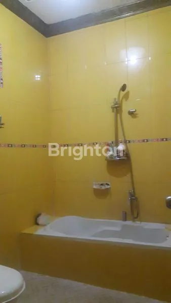 image RUMAH BESAR 2 LANTAI STRATEGIS DI CIBUBUR JAKARTA TIMUR (5)