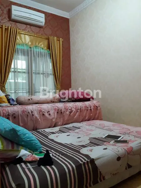 image RUMAH BESAR 2 LANTAI STRATEGIS DI CIBUBUR JAKARTA TIMUR (8)