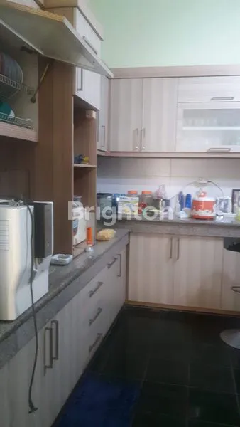 image RUMAH BESAR 2 LANTAI STRATEGIS DI CIBUBUR JAKARTA TIMUR (6)