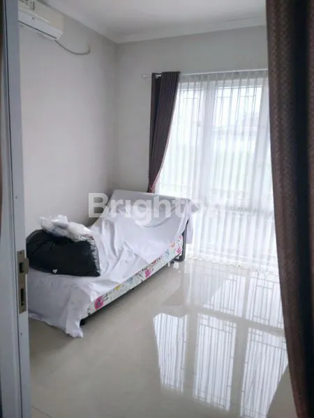 image RUMAH CANTIK MEWAH (7)