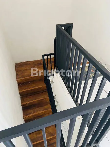 image RUMAH DI JUAL KAISAR MANSION KARAWACI TANGERANG (2)