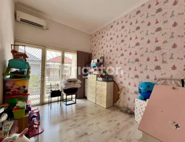 image RUMAH SECOND 2 LANTAI AREA SUTOREJO DEKAT MULYOSARI, GALAXY MALL, MERR (6)