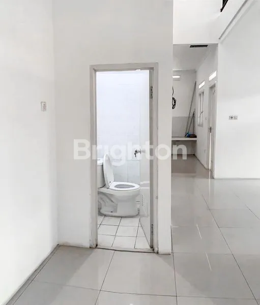 image RUMAH DUA LANTAI DI JALAN SETU GOLF  BLOK KAMPUNG SETU KECAMATAN TAPOS KOTA DEPOK. (8)