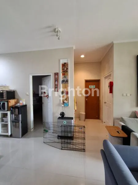 image RUMAH CANTIK DAN NYAMAN DI ALAM SUTERA (6)