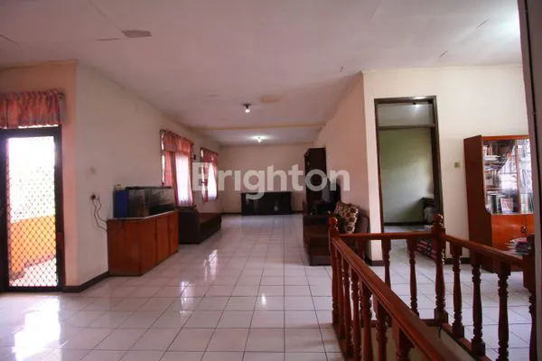 image DI JUAL RUMAH 2 LANTAI DI MAIN ROAD TCI, BANDUNG (3)