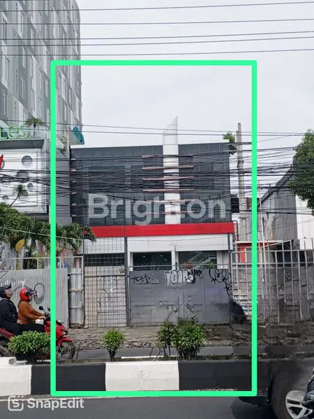 DIJUAL EX KANTOR DI JALAN UTAMA LETJEN S PARMAN MALANG