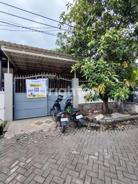 RUMAH 1.5 LANTAI TERAWAT, FULL CANOPY, SEMANGKA PONDOK TJANDRA