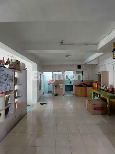 image RUMAH 1.5 LANTAI DI PONDOK TJANDRA INDAH WARU SIDOARJO  (3)