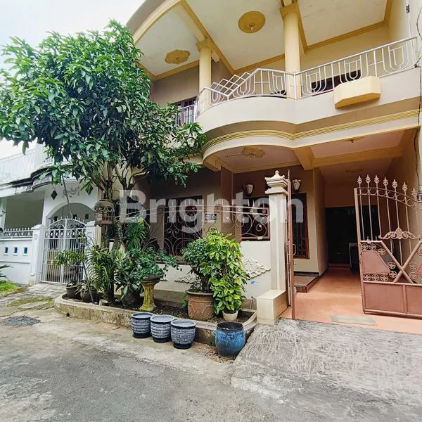 RUMAH 2 LANTAI DI ARJOWINANGUN