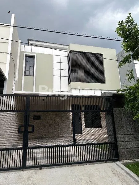 image MINIMALIS 2LT GRESS TENGGILIS SELANGKAH UBAYA (1)