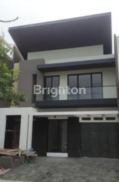 image FOR SALE RUMAH SIAP HUNI MINIMALIS WOODLAND CITRALAND (1)