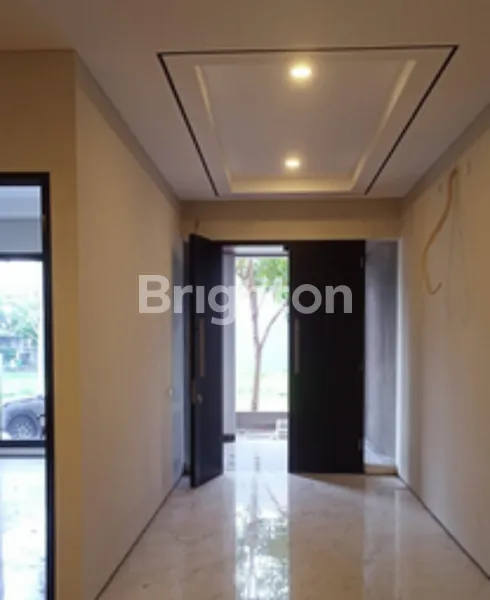 image FOR SALE RUMAH SIAP HUNI MINIMALIS WOODLAND CITRALAND (2)