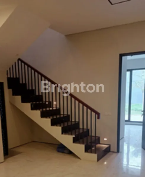 image FOR SALE RUMAH SIAP HUNI MINIMALIS WOODLAND CITRALAND (4)