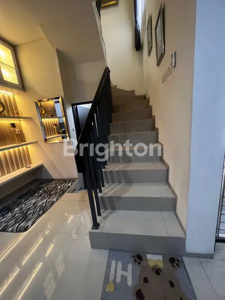 image RUMAH 2 LANTAI GOLDEN PARK 2 SERPONG CISAUK TANGERANG (4)