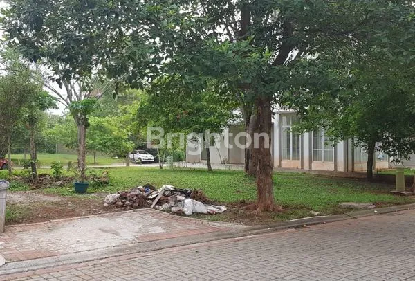 image KAVLING HOEK FORESTA BSD  (1)