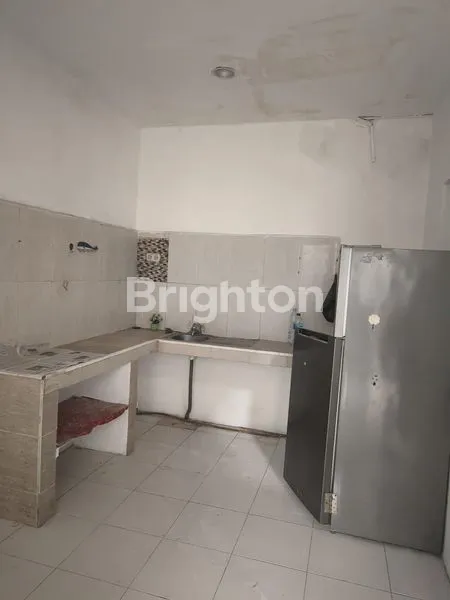 image RUMAH MUNGIL DENGAN PENCAHAYAAN TERANG SIAP HUNI (7)