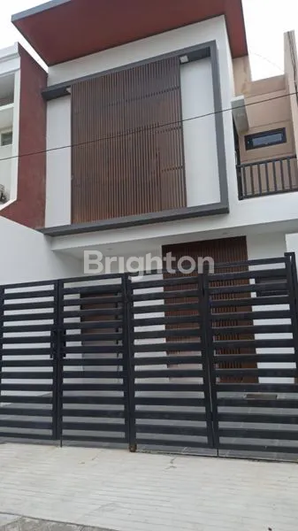 image DIJUAL RUMAH BARU DESIGN MODERN MENARIK (1)